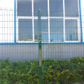 Trang trại Wire Mesh hàng rào với cực